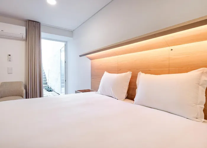 Апартаменты Downtown Grand